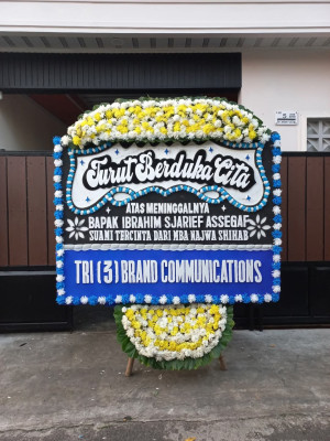 Papan Bunga Duka di Kadipaten